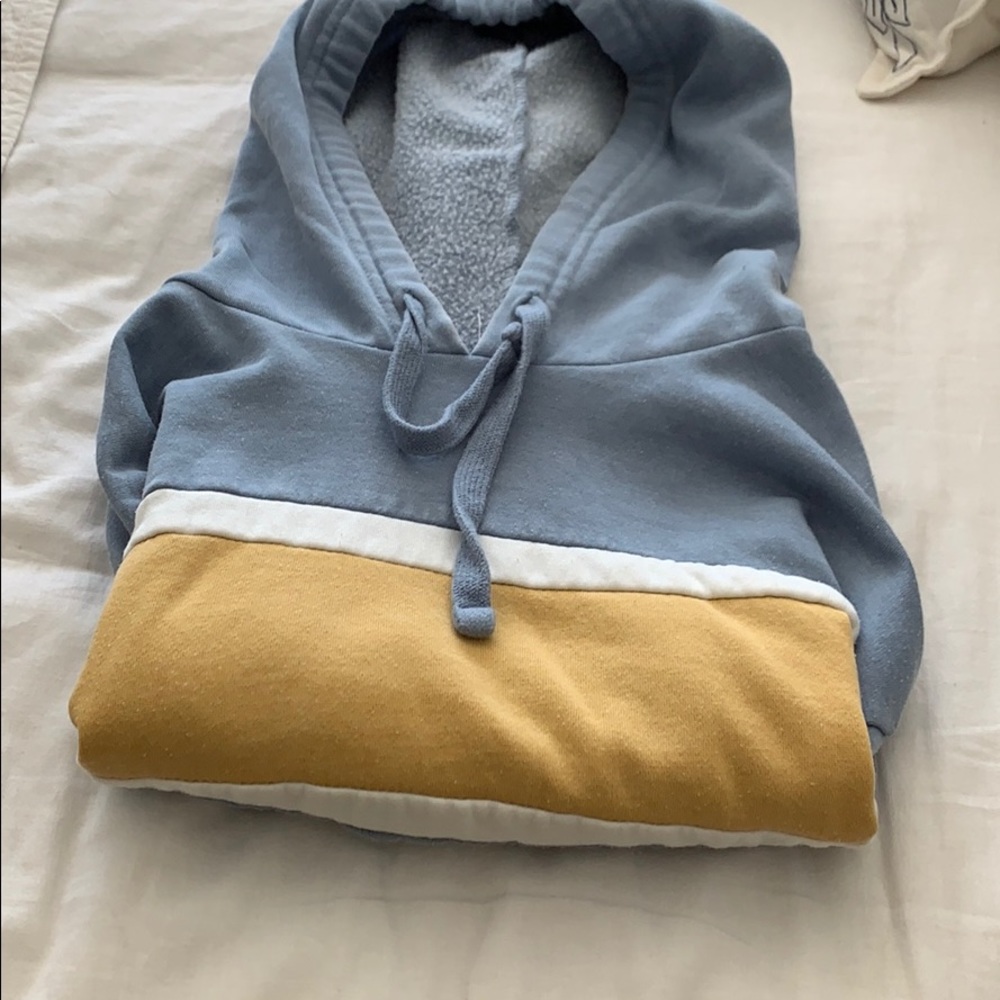 Cropped hoodie